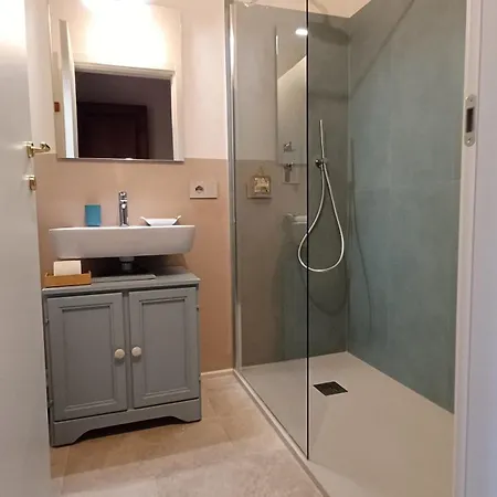 Poderino Il Sole 住宿加早餐酒店 3*