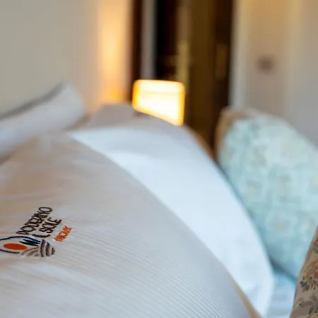 Poderino Il Sole Bed & Breakfast *