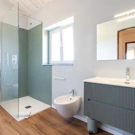 Poderino Il Sole Lajatico