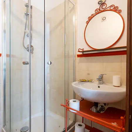 Poderino Il Sole Bed & Breakfast 3*