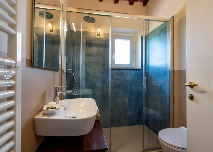 לינה וארוחת בוקר Poderino Il Sole 3*