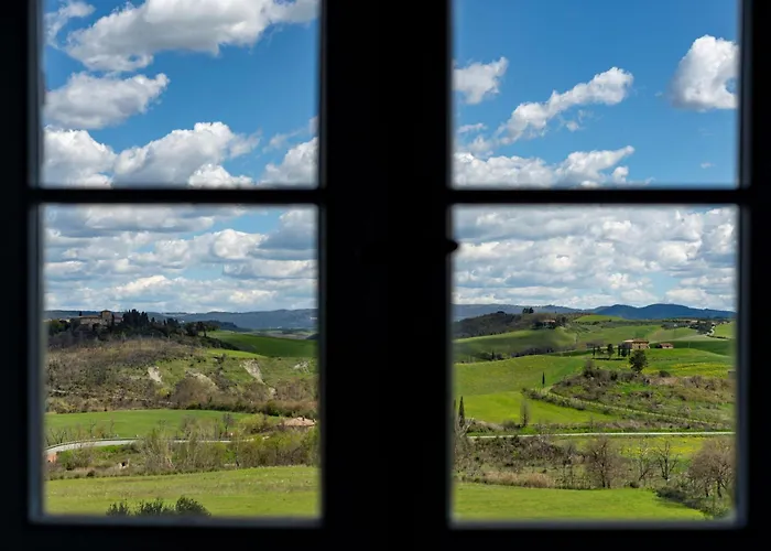 Poderino Il Sole לינה וארוחת בוקר 3*